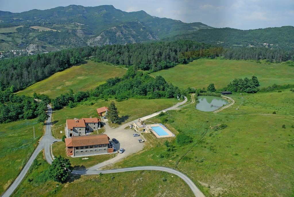 Gli Orzali Aparthotel Фиренцуола Екстериор снимка